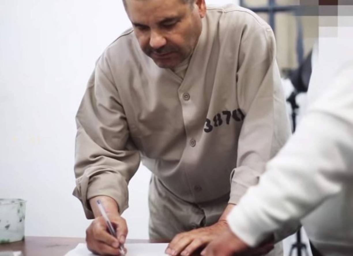 El Chapo especificó que aunque está casado con Alejandrina, vive con Emma Coronel Aispuro, su nueva pareja y madre de sus hijas menores.