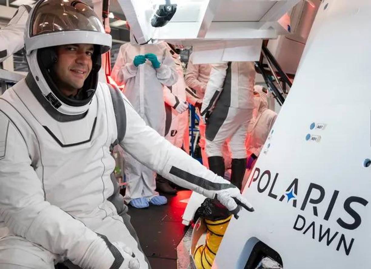 El presidente electo elogió el paso y la labor de Isaacman frente a la compañía Draken International, una empresa aeroespacial de defensa que ha colaborado con el Departamento de Defensa de los EE.UU.