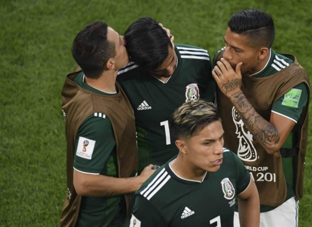 En México comenzaron a rezar para que los surcoreanos aguantaran los ataques de Alemania ya que les permitía pasar a la segunda ronda, en una recta final de locos con gritos, emoción y llantos .