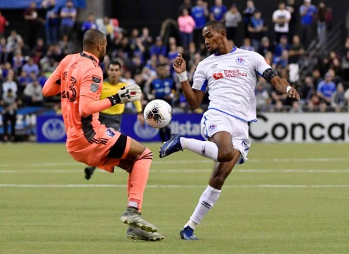 Olimpia debía recibir el próximo martes al cuadro canadiense Impact Montreal en el juego de vuelta de los cuartos de final de la Concachampions en el estadio Olímpico tras la victoria lograda en la ida (1-2) en Montreal pero ese encuentro y los demás quedan aplazados.
