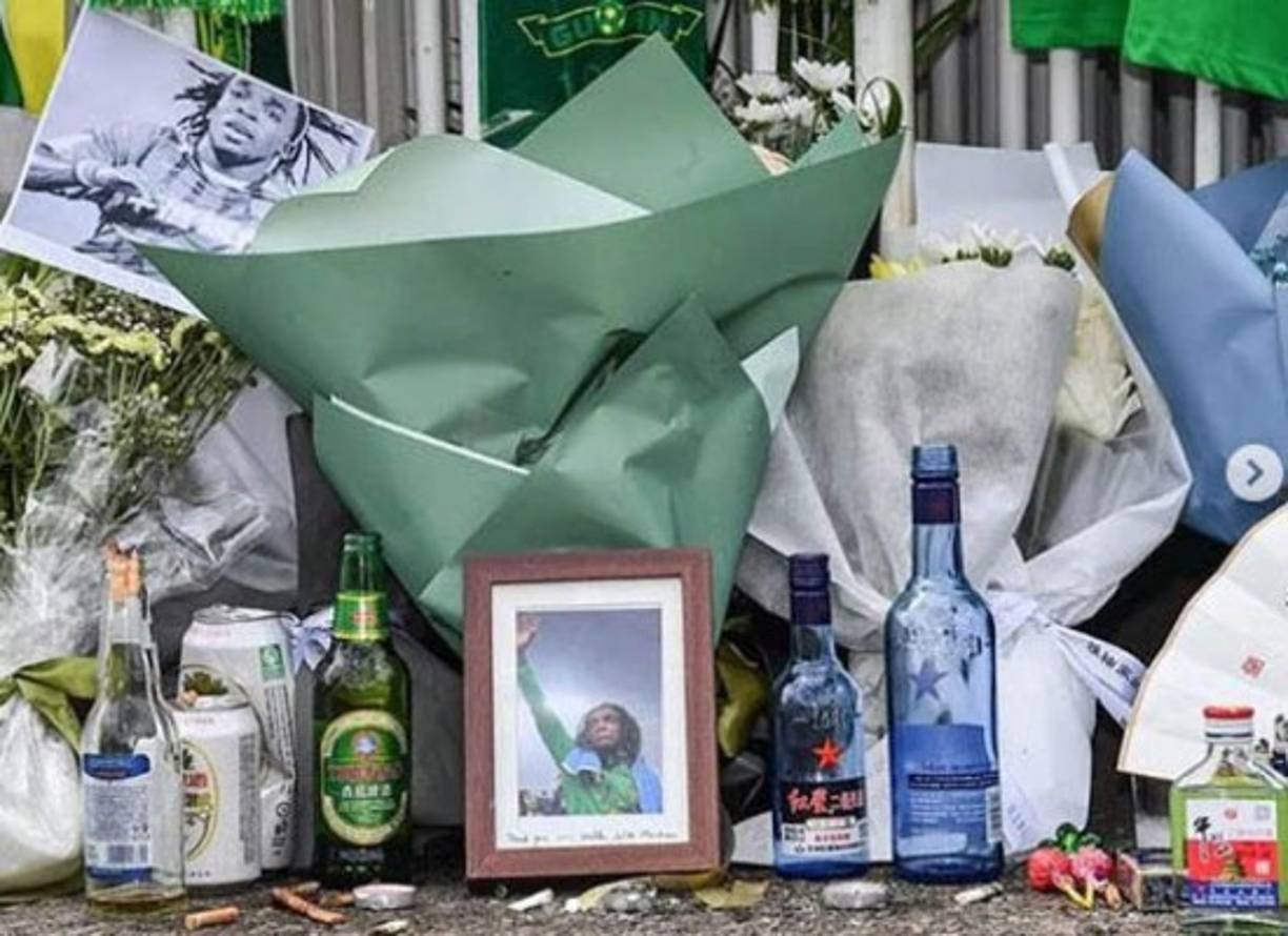 Los seguidores del Beijing Guoan han recordado al delantero hondureño Walter Martínez luego del paso del atacante catracho por el club.