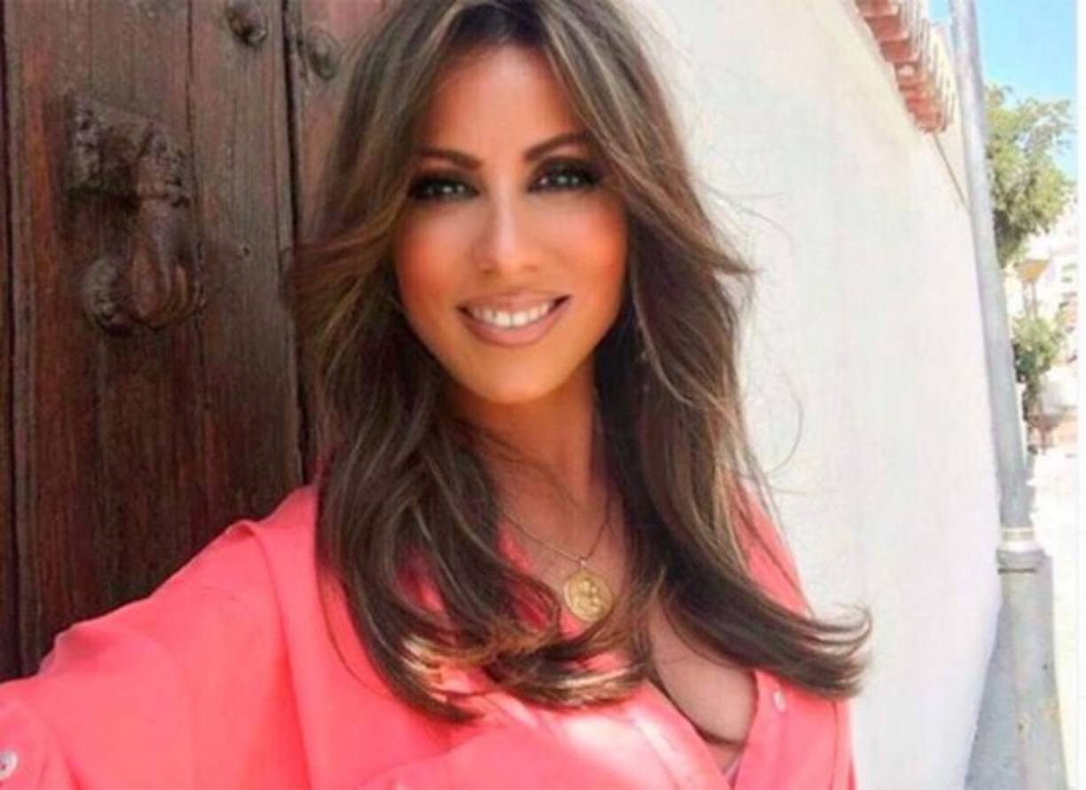 La cantante ha desmentido tener una relación con Iker Casillas.