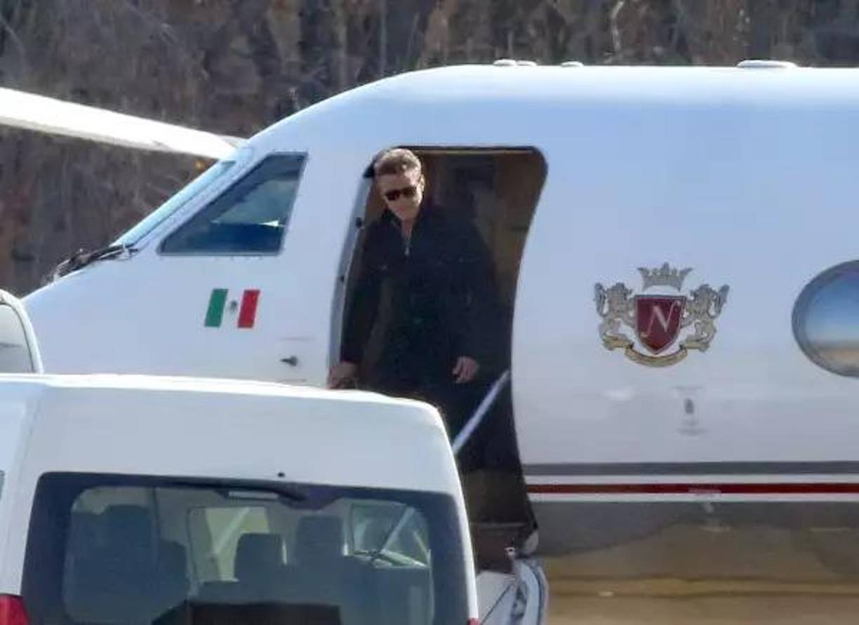 Y en referencia a la cantidad que supuestamente debe el intérprete de “Cuando calienta el sol”, el representante indicó: “El monto es entre 250 y 280 mil dólares (...) estamos hablando que esto fue entre el 2019, y el 2021”.