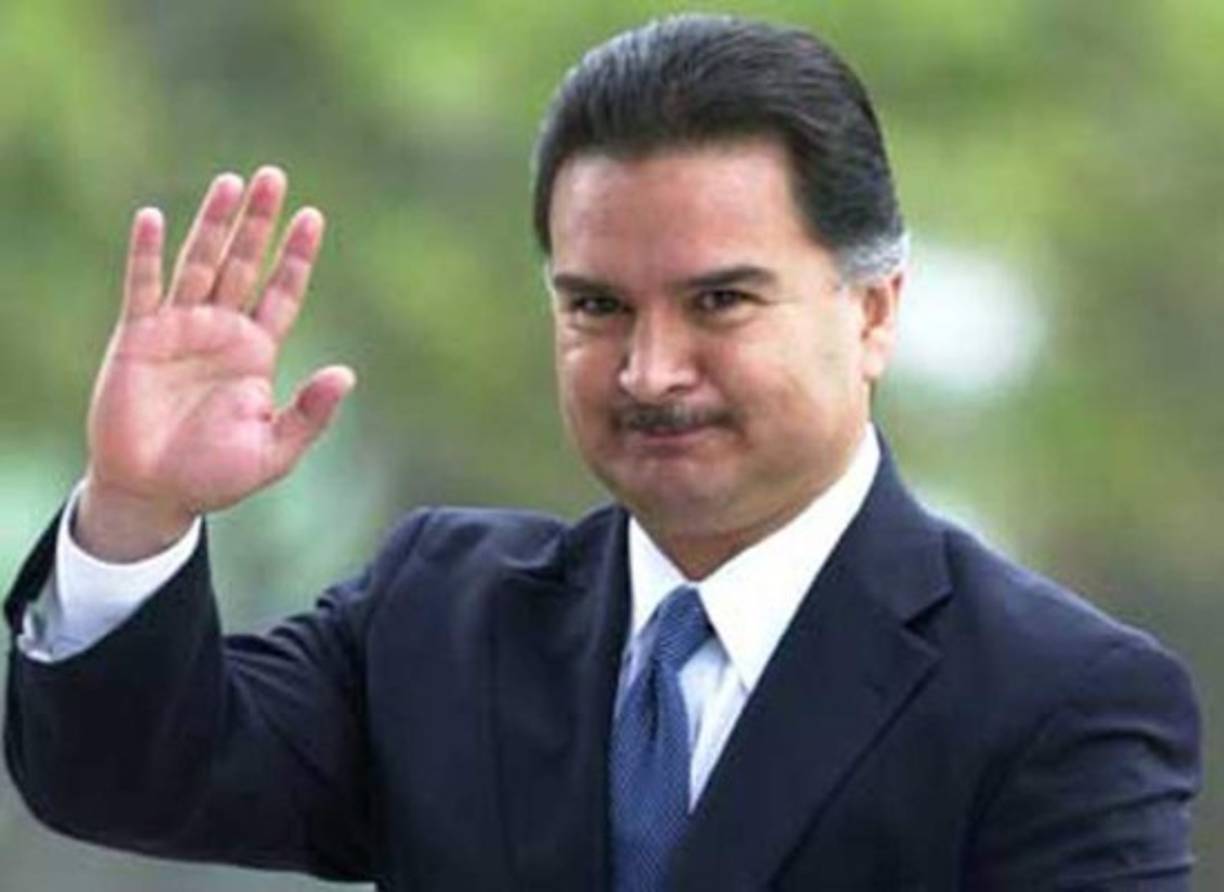 Alfonso Antonio Portillo Cabrera es un empresario y político guatemalteco. Fue presidente de Guatemala entre el 14 de enero de 2000 y el 14 de enero de 2004.<br/><br/>A Portillo se le acusó de peculado y fue extraditado en mayo de 2013 a Estados Unidos, por lavado de dinero.<br/>