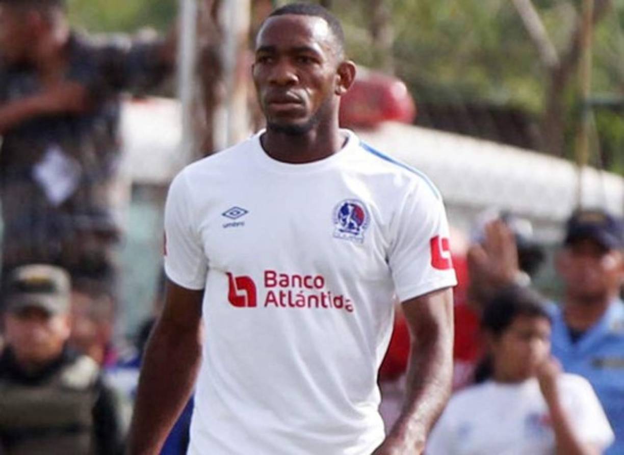 Jairo Róchez: No entra en los planes del club para el presente 2020 y es casi un hecho que se irá del club. Podría llegar cedido a préstamo al Real de Minas.