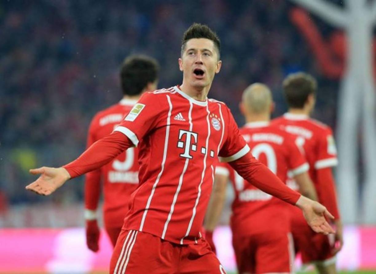 9. Robert Lewandowski (Bayern) 20 goles - 40 puntos.
