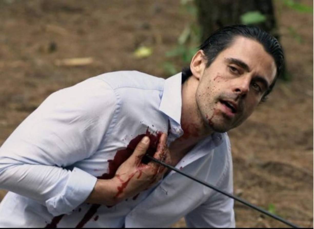 El último capítulo de la superserie dejó un sinfín de muertos a su paso, entre ellos Tony Pastrana (Emmanuel Esparza), quien murió a manos de Aurelio Casillas (Rafael Amaya), y se acabó la guerra entre ellos.