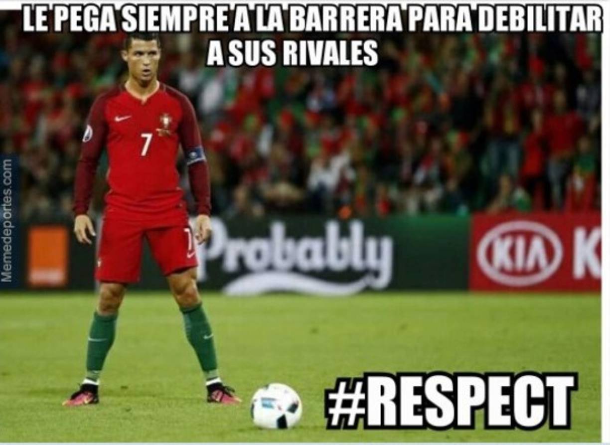 Los tiros libres de Cristiano han sido discutidos ya que cada remate da en las barreras de los rivales.