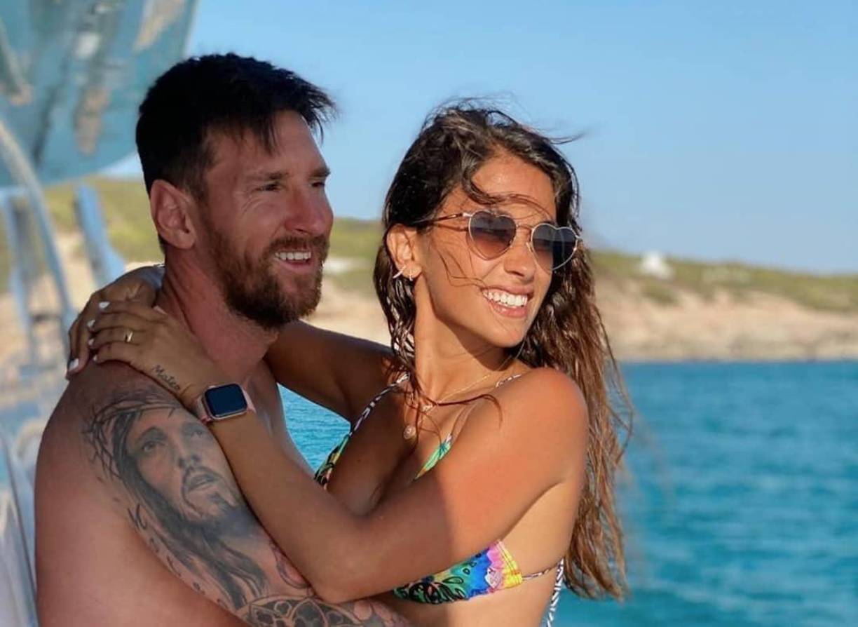 El pasado mes de febrero, Lionel Messi decidió comprar una mansión en el municipio de Sant Josep de la isla de Ibiza. El objetivo del atacante del PSG era disfrutar de la residencia en sus días de vacaciones sin imaginarse los problemas en los que se ha metido.