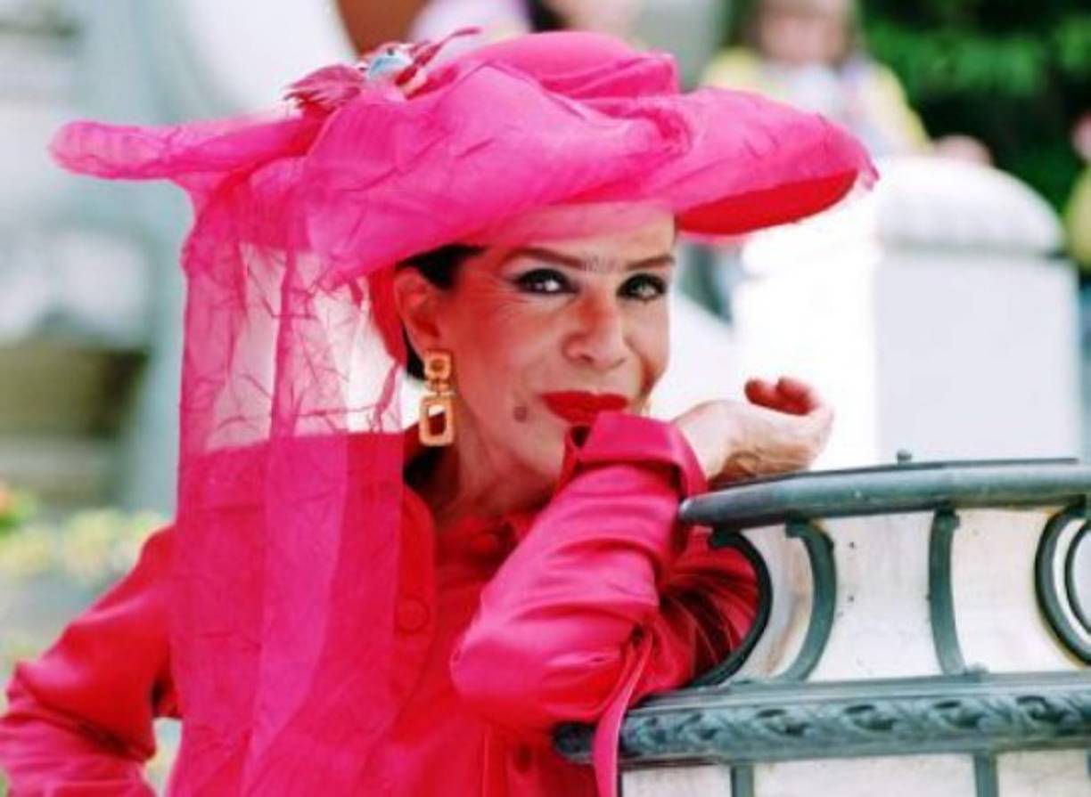 Por su parte, la Asociación Nacional de Actores (ANDA) publicó en su cuenta de Twitter que ya se encuentra atendiendo el caso de la actriz, y que está en espera de la respuesta de La Casa del Actor a la solicitud para que Renata Flores sea admitida en su institución.