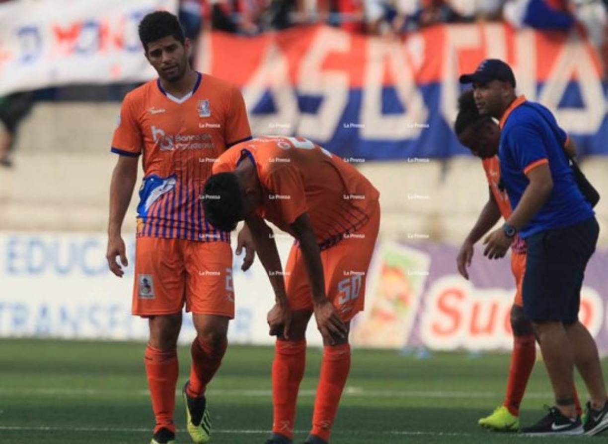 La UPN tendrá que remontar el 3-1 sufrido ante Olimpia. Los Lobos ocupan ganar por diferencia de tres goles en el estadio Nacional para avanzar a la final.