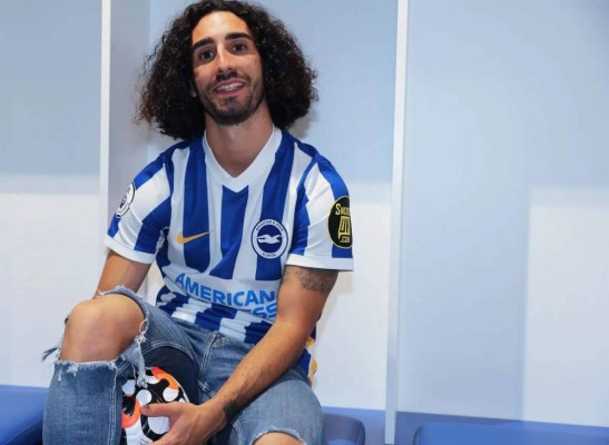 El lateral español Marc Cucurella deja al Getafe y fue anunciado como jugador del Brighton por 18 millones de euros. Foto Twitter Brighton.