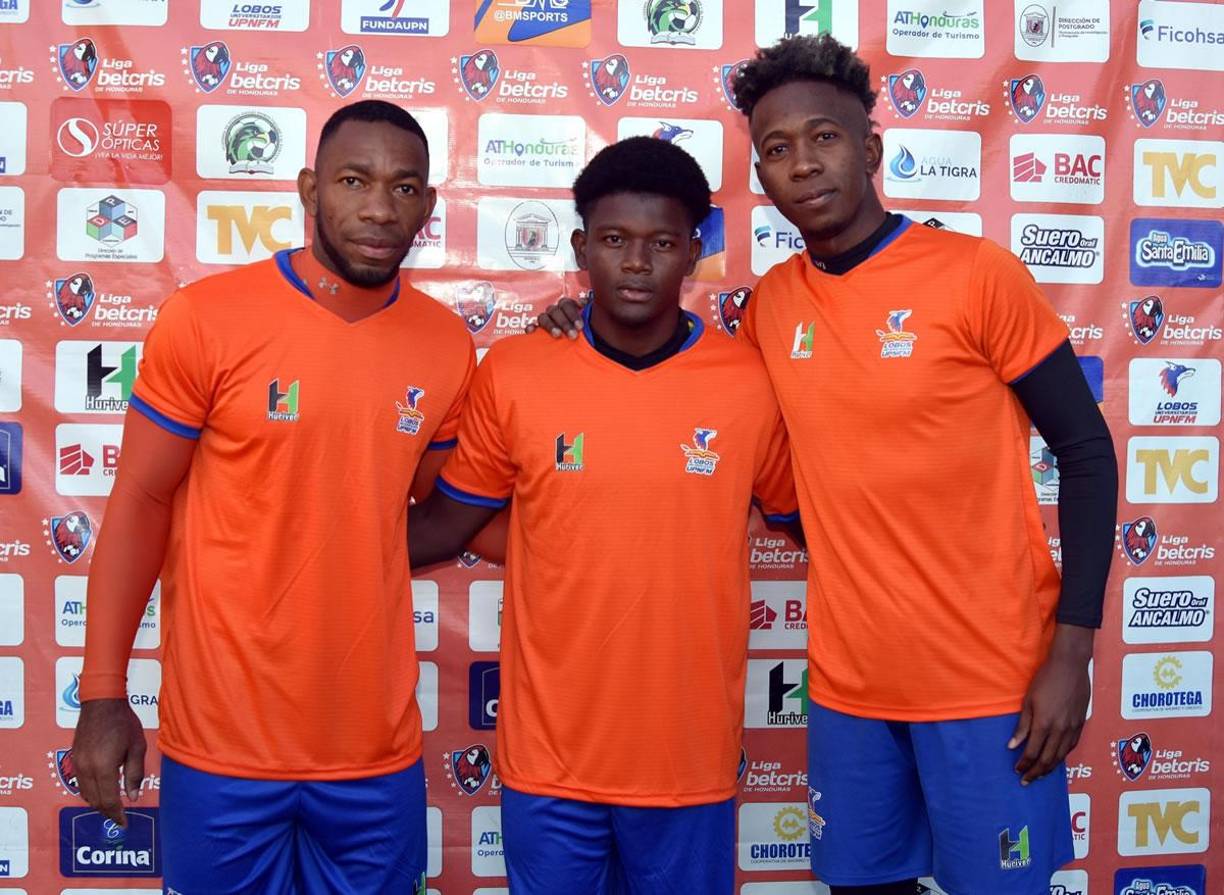 Dimitri Gordon - El joven delantero (centro) también se fue del Olimpia y llegó a la UPN a préstamo.