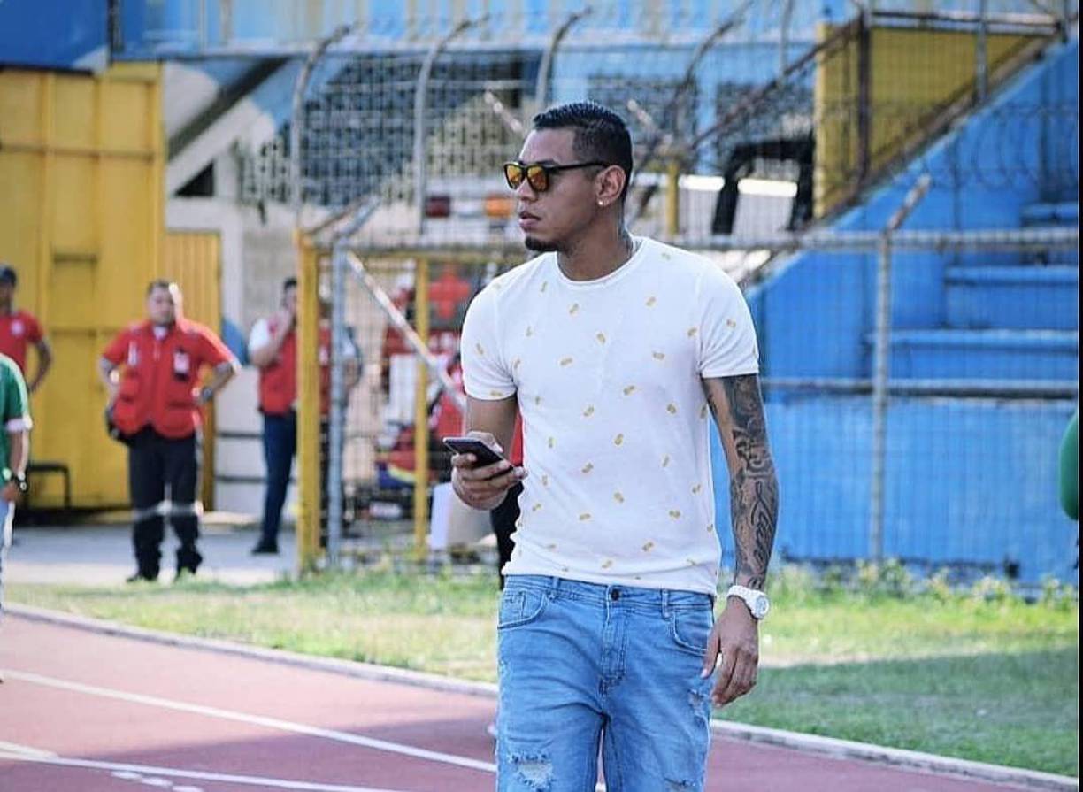 Denovan Torres: El portero se quedó sin contrato y por ahora está en veremos su continuidad con el Marathón.