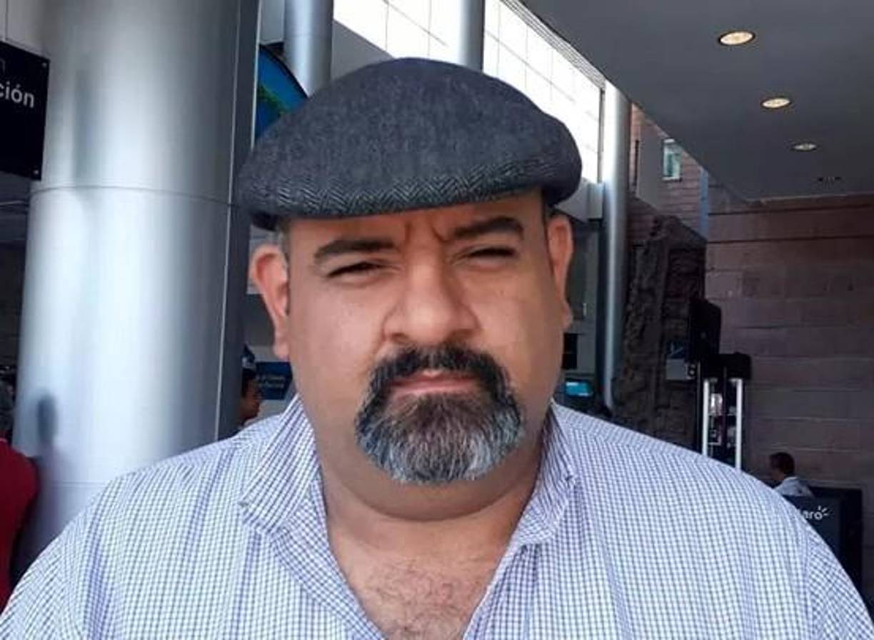 “Por cierto, ¿cómo van las elecciones en EEUU? Metieron preso al candidato de la oposición y hubo muchas denuncias de fraude en las últimas elecciones. Hay que alertar a nuestro embajador en Washington para que vele por elecciones libres, justas, transparentes y pacíficas”, ironizó el dirigente de Libre. 