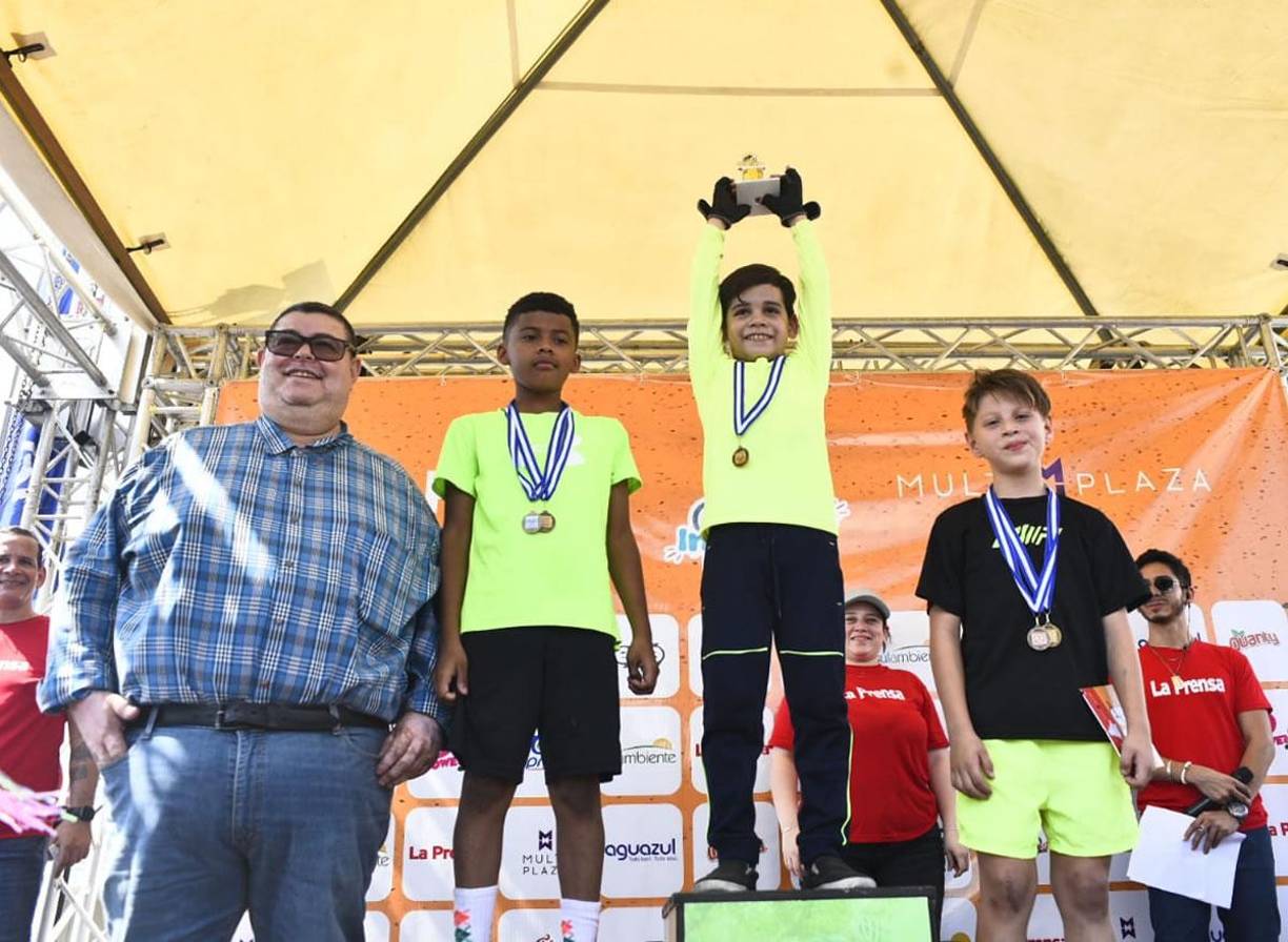 Fotos: Las premiaciones de los ganadores de la Vuelta Ciclística de LA PRENSA 2024