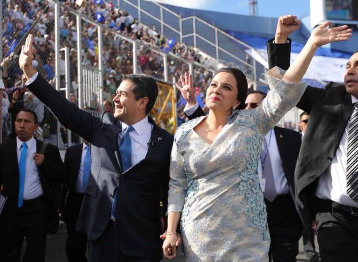 También dijo que el entonces embajador de Estados Unidos en Honduras James Nealon visitó a Hernández y le informó que fuerzas de inteligencia estadounidenses habían detectado amenazas de grupos criminales contra el entonces presidente oriundo de Lempira. 