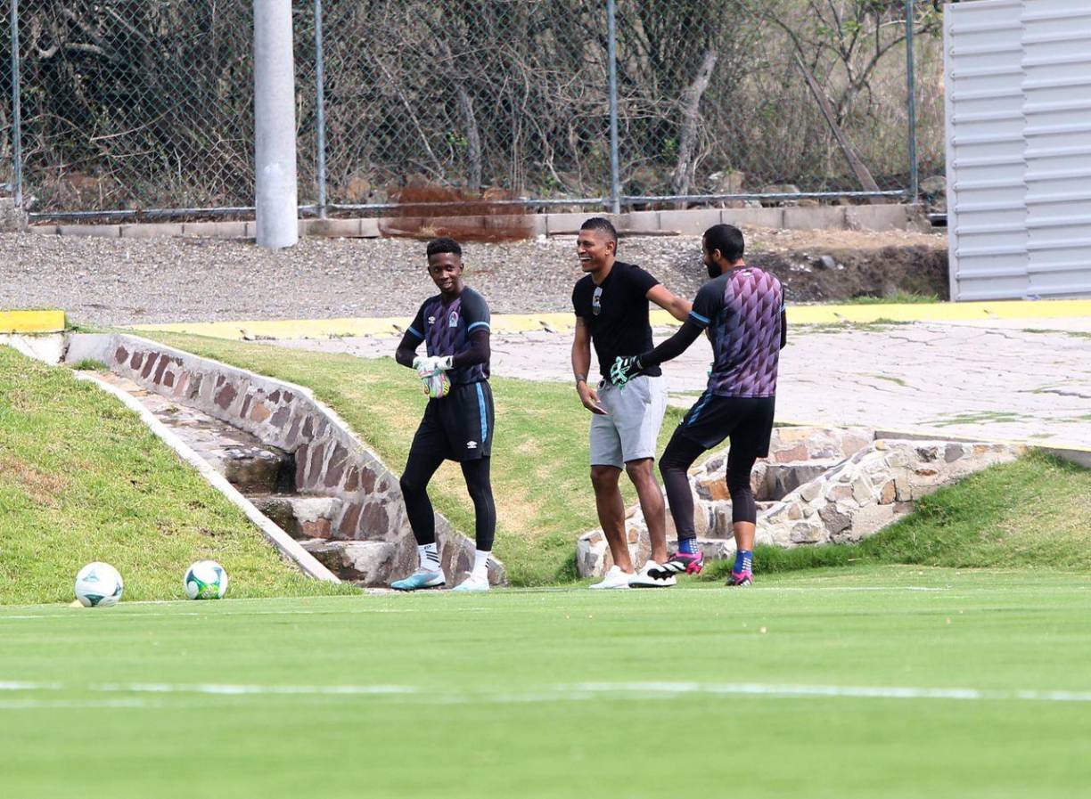 El “Cocherito” fue uno de los jugadores que siempre mantuvo un gran ambiente y las bromas no se hicieron esperar para el ex atacante del equipo al momento de su llegada.