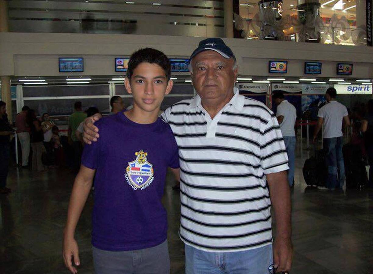 Néstor Matamala fue muy importante en la carrera de Jonathan Rubio, quien desde los 7 años empezó a trabajar con el entrenador.