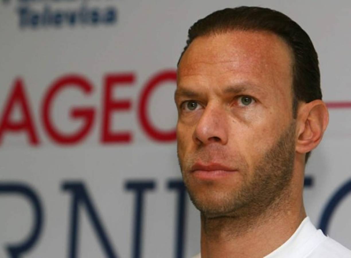 Zague, luego del Mundial de Estados Unidos, 'Zaguiño' tuvo ofertas para jugar en Europa pero prefirió quedarse en México.