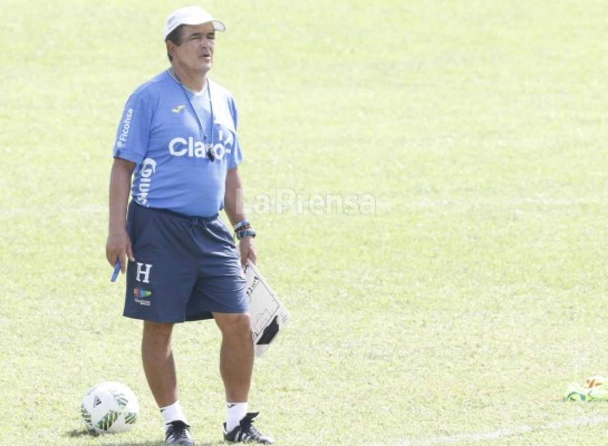 Pinto ha definido su 11 inicial ente EUA: Buba López; Beckeles, Henry Figueroa, Maynor Figueroa, Ever Alvarado, Alfredo Mejía, Jorge Claros, Alex López, Elis, Quioto y Anthony Lozano.