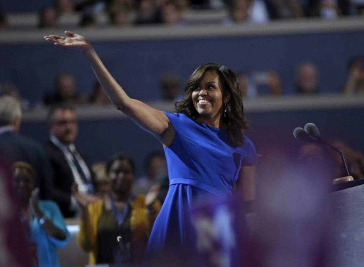 Michelle Obama, primera dama de Estados Unidos, está en boca de todos tras tener una noche triunfal, memorable, con un poderoso alegato contra Donald Trump, durante la convención demócrata.
