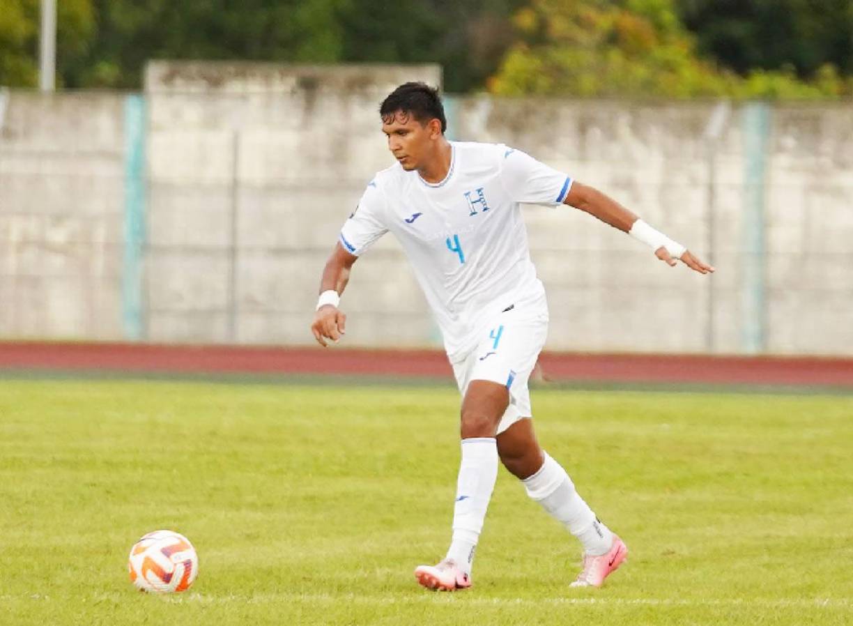 Luis Vega (Motagua) - Ha sido titular en los últimos partidos de la Selección de Honduras.