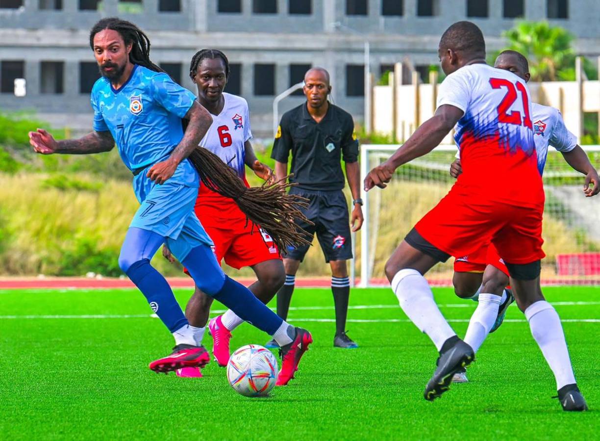 El próximo martes, Scipio y la selección de Anguila volverán a la cancha para enfrentarse a Puerto Rico en el Estadio Juan Ramón Loubriel. 
