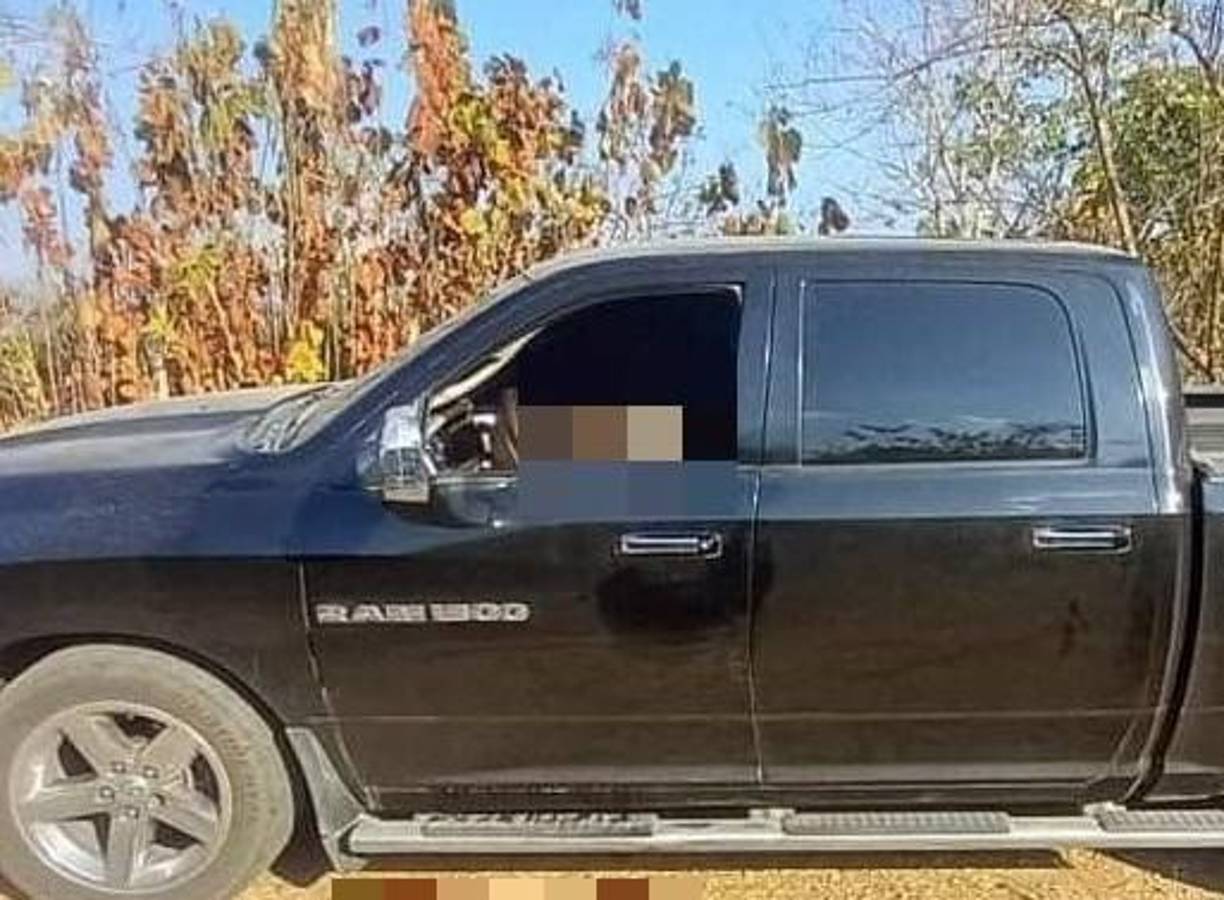 El Dr. Lozano fue acribillado a disparos dentro de su carro en Olanchito. 