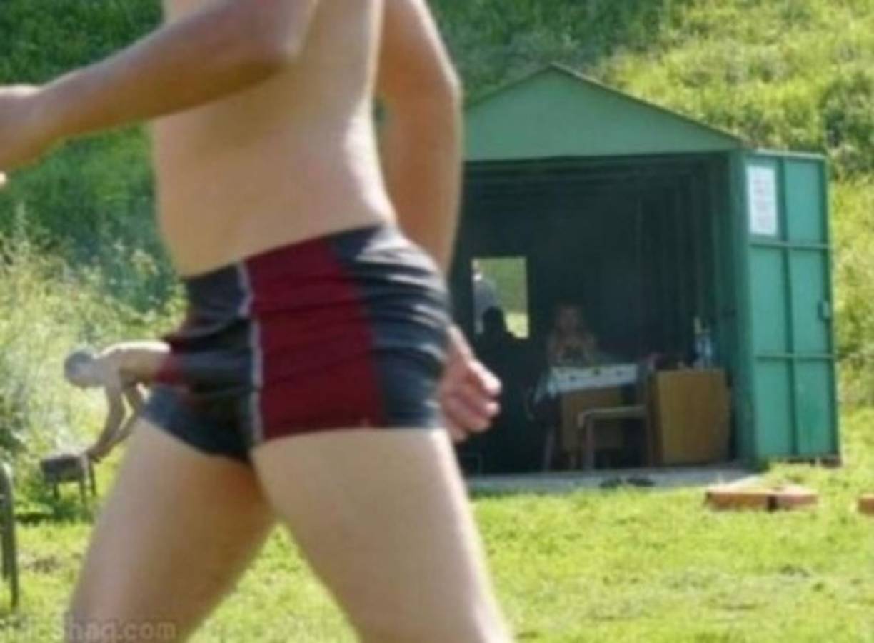 Un plano muy cerrado y un movimiento al asador en el momento inoportuno dieron el picante a esta gráfica.