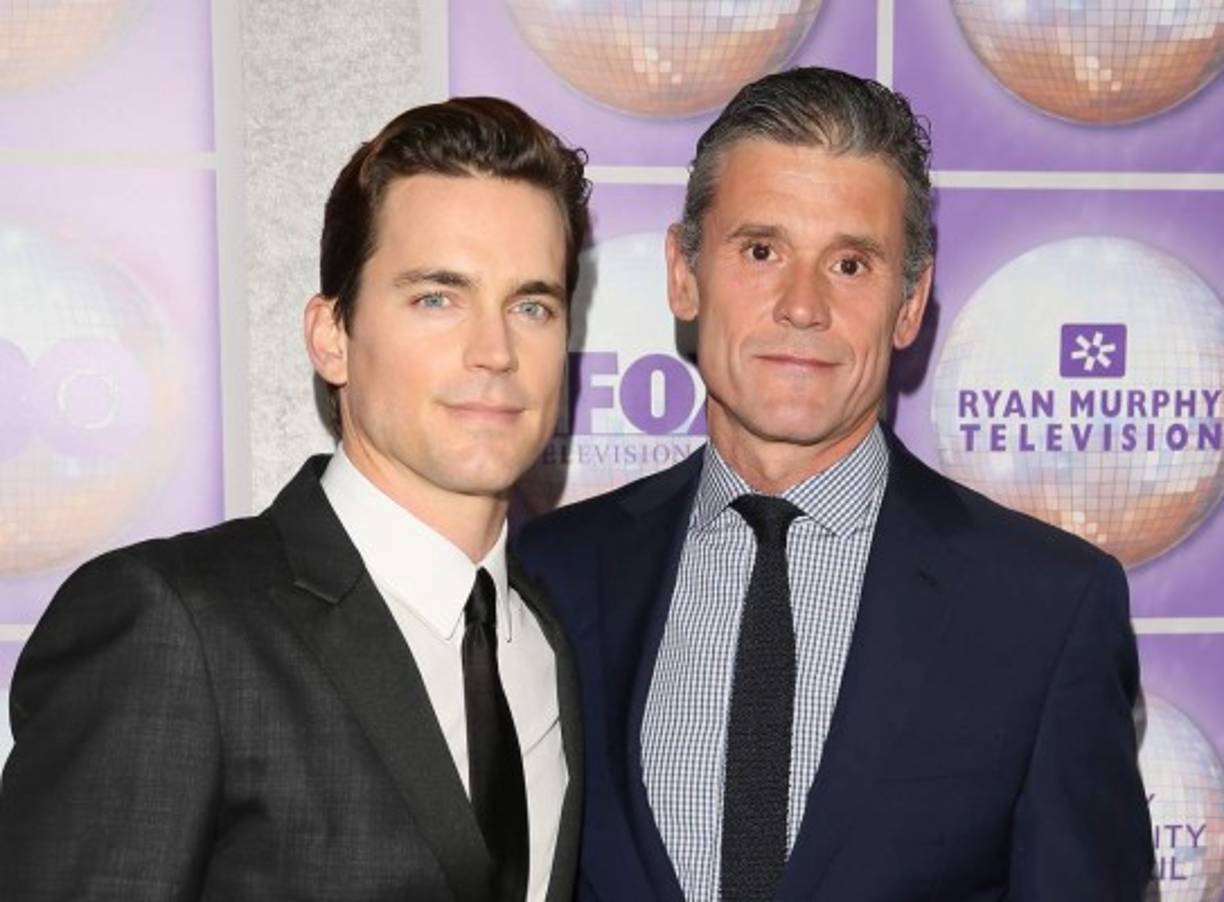 Matt Bomer (37) y Simon Halls (51).