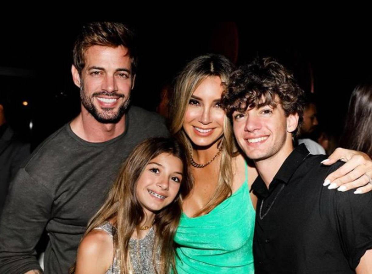 Aunque los jovencitos son hijos de dos figuras públicas, William reveló que no por eso les consiente todo, sino que les enseña de valores para que aprendan que las cosas se ganan con esfuerzo y trabajo. “A mis hijos yo les enseño a ganarse las cosas, o sea mi hijo quiere algo y él tiene que ganárselo, aquí no hay nada regalado”, indicó.