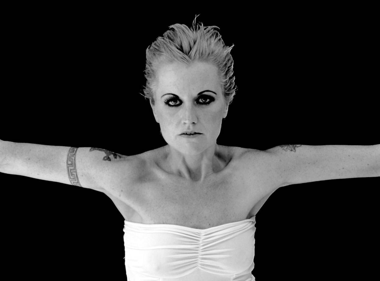  En el momento de su muerte, estaba en Londres para grabar una nueva versión de ‘Zombie’, uno de los grandes éxitos de su carrera.