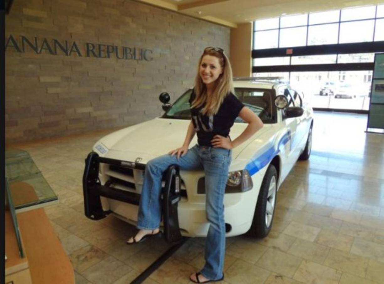 La investigación sobre su muerte indaga todas las pistas, tanto vinculadas a su vida personal como profesional. Era animadora de un programa de asuntos sociales locales de Ruse, un gran puerto sobre el río Danubio, en la frontera con Rumania.