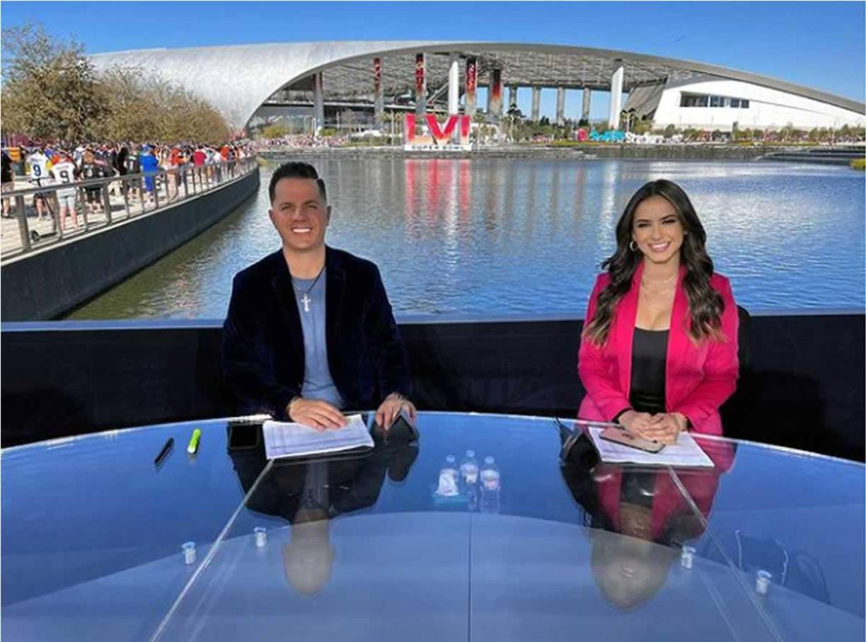 La hondureña Ana Jurka estuvo en el estadio Sofi dando cobertura al Super Bowl LVI.