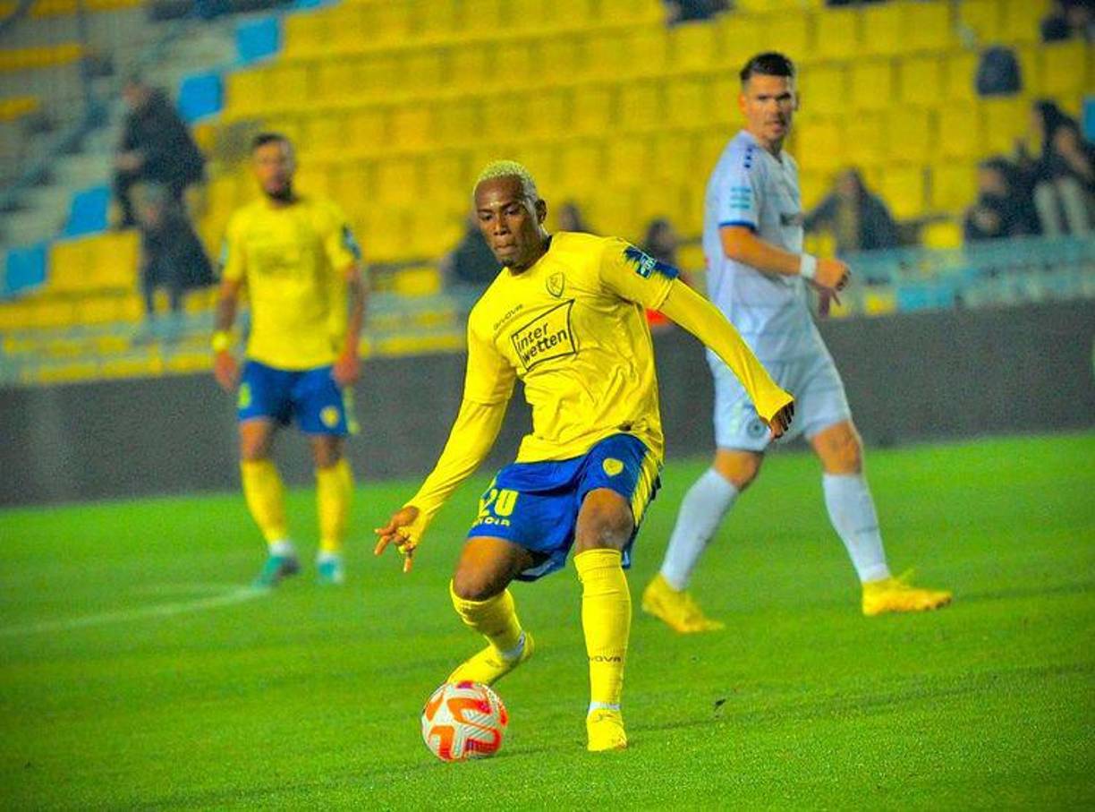 El mediocampista agradeció en redes sociales a los seguidores del equipo griego donde destacó como un buen contención. Será el segundo catracho que llega a Hungría; antes jugó Luis Ramos