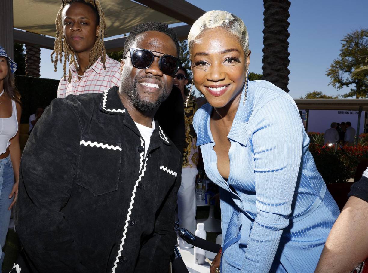 Kevin Hart y Tiffany Haddish asistieron anoche a la fiesta organizada para fanáticos.