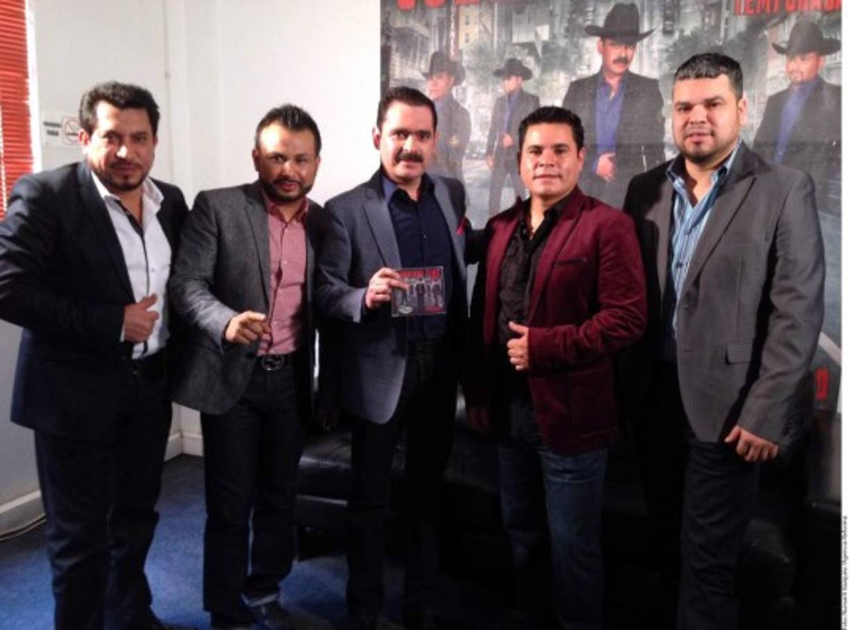Los Tucanes de Tijuana compartieron, en conferencia de prensa, que fueron multados en Chihuahua por cantar corridos.
