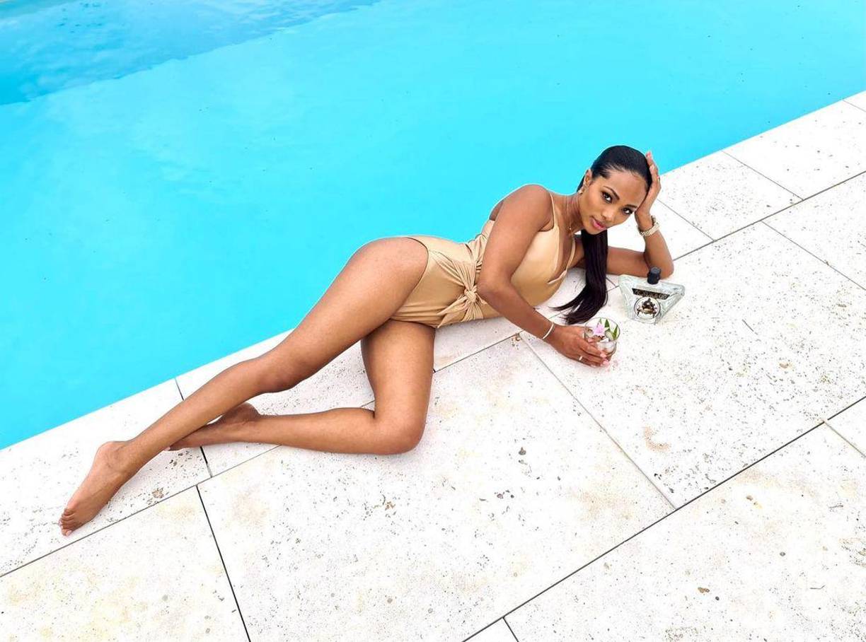 Kedist Deltour es una modelo de 24 años, mide 1.73 nació en Etiopía pero representa a Bélgica. 