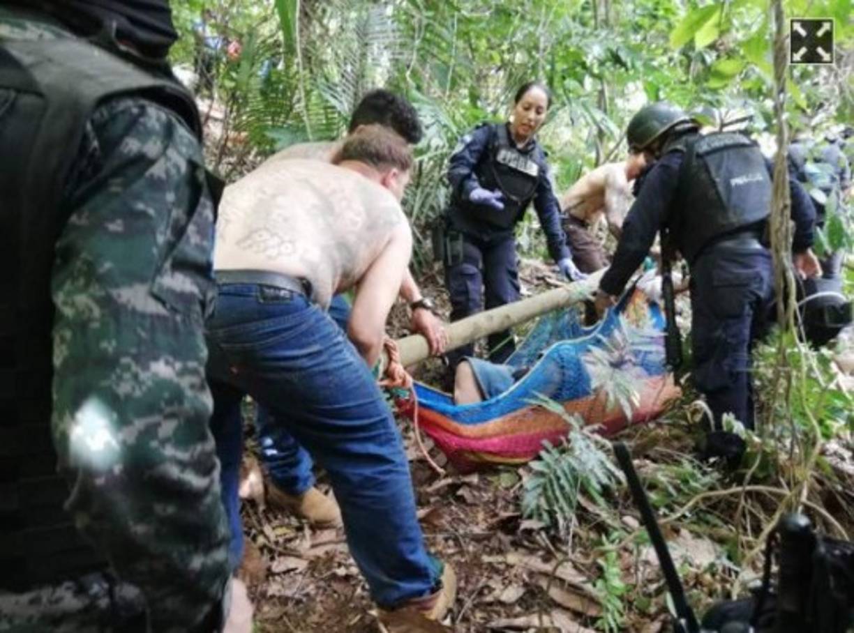 Los agentes policiales llegaron a la cumbre del Merendón y requirieron a los pandilleros con tatuajes alusivos a esta estructura criminal y se supone que muchos de ellos son cabecillas. Ellos mantuvieron en zozobra a la ciudadanía de la zona norte.