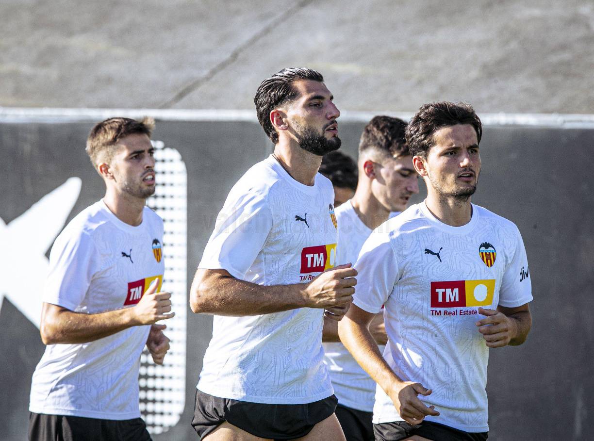 “El club es conocedor de dicha detención y, a falta de detalles sobre la misma por el momento únicamente puede manifestar que colaborará en todo aquello que la justicia pueda requerir”, señaló la entidad.