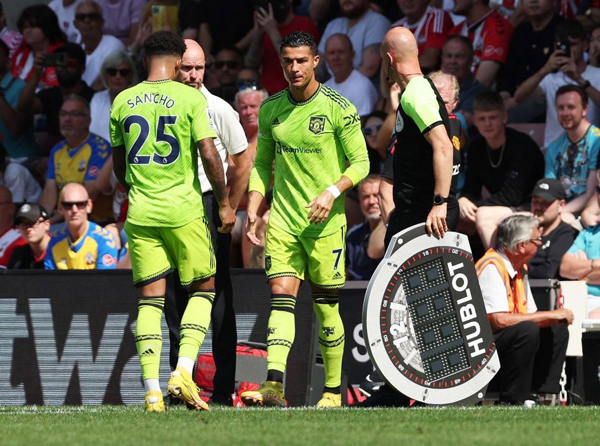 Cristiano Ronaldo ingresó en el segundo tiempo en lugar de Jadon Sancho.