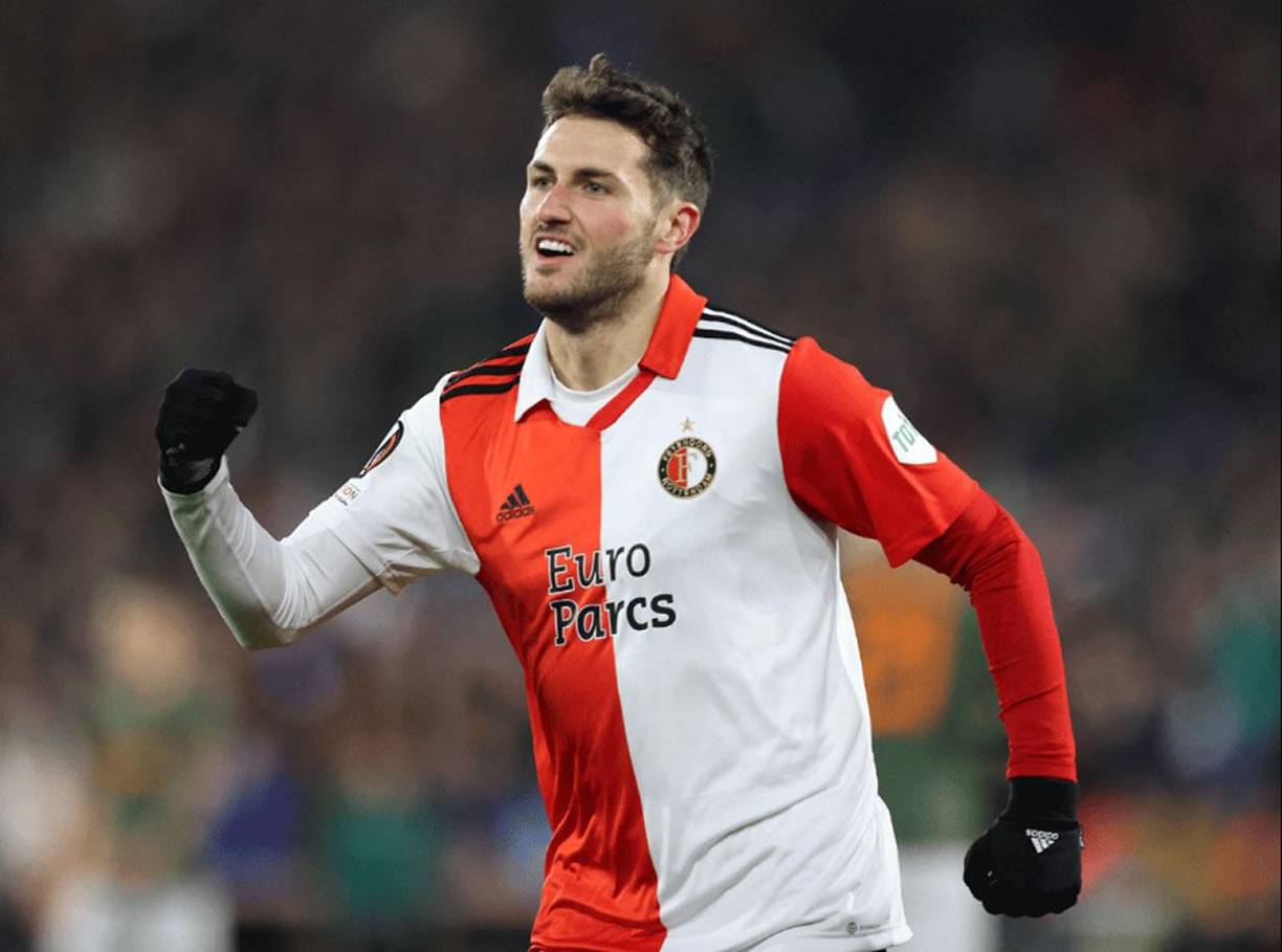 El futbolista que milita en Feyenoord es noticia antes de formar parte de la expedición del Tricolor que buscará dar la sorpresa en la Copa América.