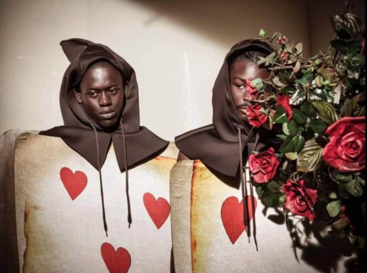 La 45º edición del calendario Pirelli es también la segunda vez en su historia que todos sus protagonistas son negros, el primero fue el de 1987 de Terence Donovan, que retrató a cinco mujeres negras (una de ellas fue Naomi Campbell con 16 años).