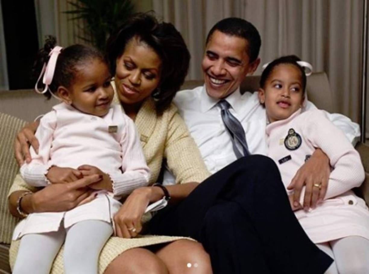 Sasha llegó a la Casa Blanca cuando tenía 7 años y su hermana, Malia, 9 años.