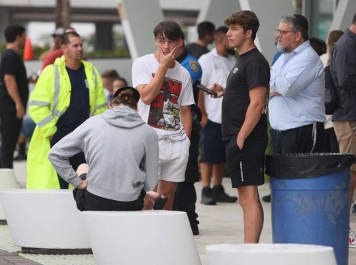 La alcaldesa de Miami-Dade, Daniella Levine Cava, lamentó la 'horrible tragedia' y envió condolencias a los afectados.