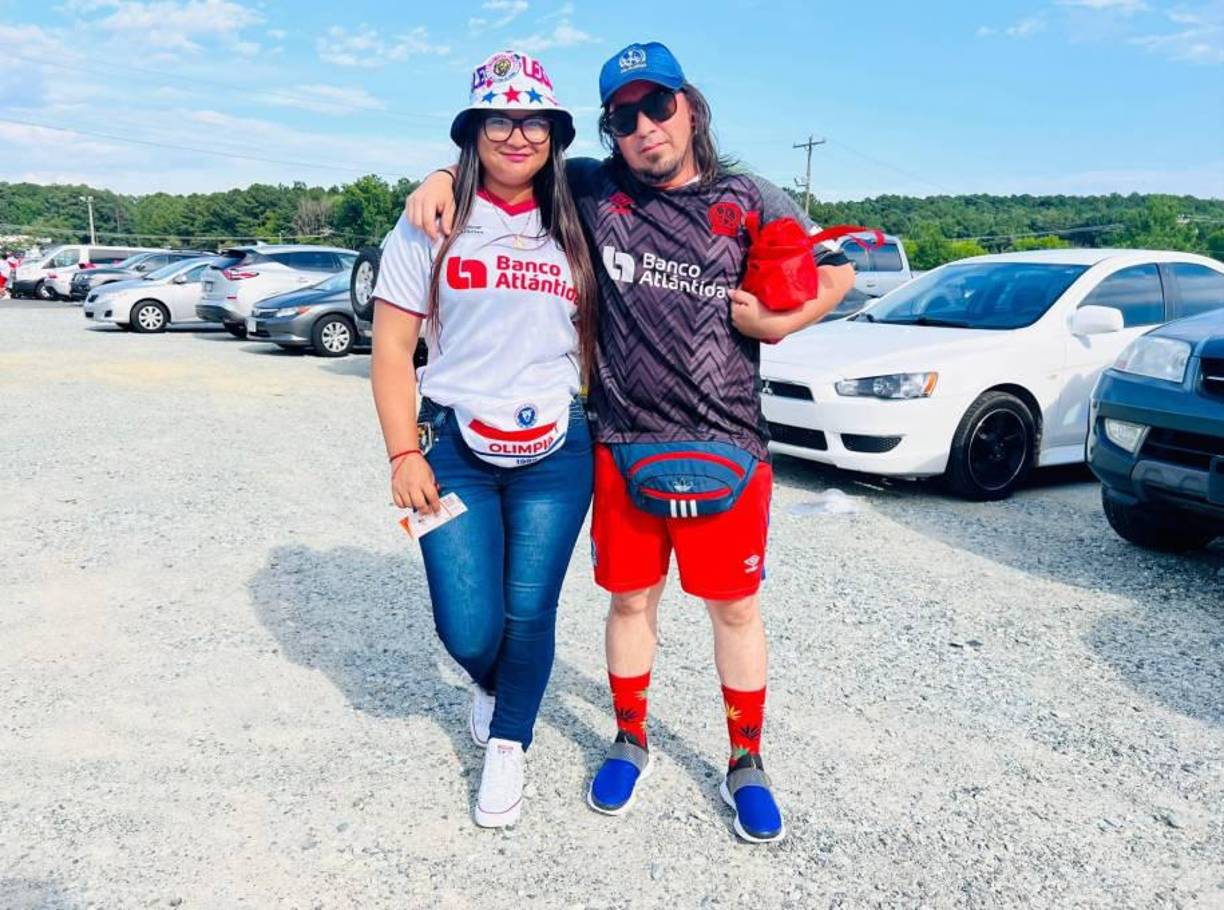 Alex y Luna son originarios de Tegucigalpa y San Pedro Sula. 