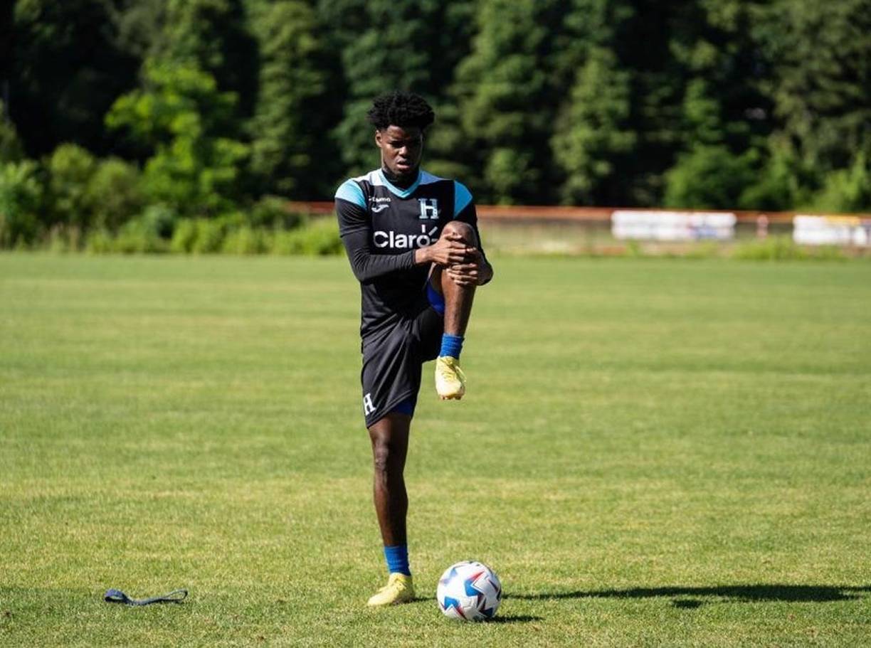 Maylor Núñez (Olimpia) - Es otra de las opciones que puede manejar Rueda para el lateral derecho.