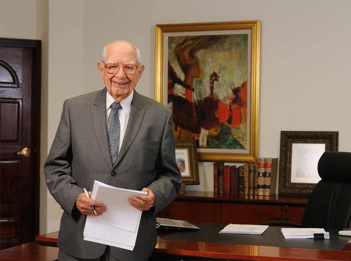 Jorge Arturo Bueso Arias fue el fundador del Banco de Occidente, S.A.