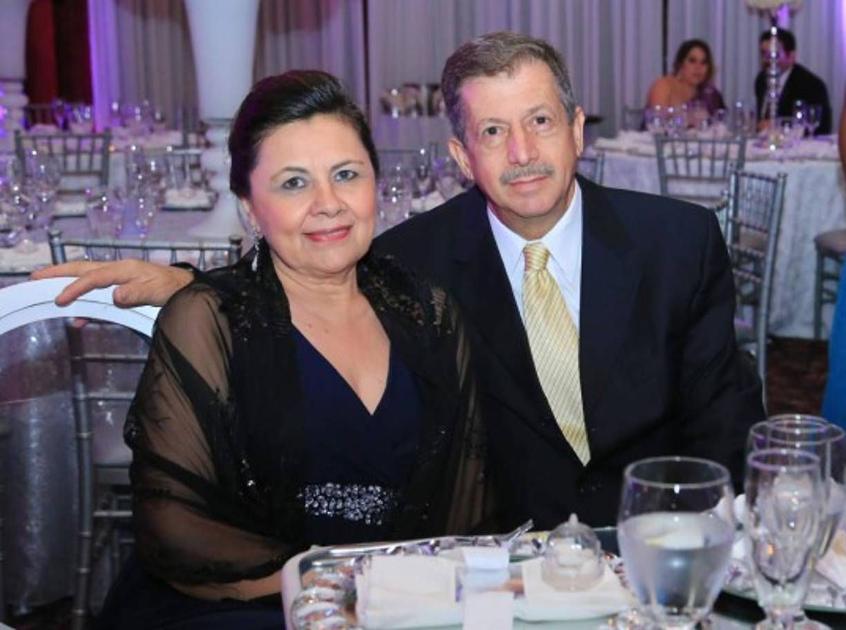 Delmis y Jorge Pitsikalis.